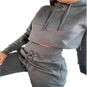 Chándales de mujer Ajuste personalizado Jogger Sweat 100% Algodón Traje de dos piezas para trotar y Fitness Wear Conjunto de chándales - Product Image 4