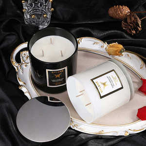 AIKUN Factory Price Private <b>Label</b> Handmade Natural Soy Wax Aromatherapy Candle Glass <b>Jar</b> Custom Scent <b>for</b> Diwali Bars Bulk - Product Image 1