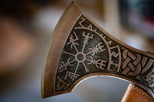 2025 Customized Handmade Viking <b>Axe</b> with <b>Wood</b> Handle and Steel <b>Axe</b> Head Industrial Grade for Camping Whole Sale Pizza <b>Cutting</b> - Product Image 5