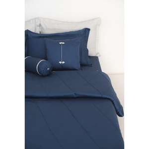 ชุดเครื่องนอนโอสเตอร์บลูคิงไซส์ ผ้าปูที่นอนหรูหราและนุ่มสบายในโทนสีน้ำเงินอ่อน - Product Image 4