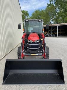 Tracteur à roues MASSEY FERGUSON 2M.50 4WD 160HP Engine 4x4 Drive Type pour ferme et jardin - Product Image 2