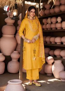 ลำลองสวมใส่วิสคอสกับ aari ทำงาน kurti กางเกงและ dupatta ผู้ผลิตและผู้จัดจำหน่ายจาก surat ในอัตราที่ต่ำที่สุด - Product Image 4