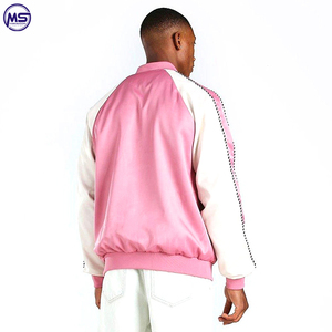 Vêtements d'extérieur Impression de logo personnalisé de haute qualité Nouveau design 2025 Polyester Veste en satin pour hommes - Product Image 5