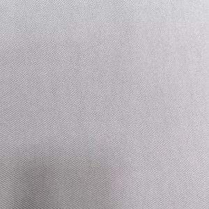 Leggings elásticos de tela suave, perfectos para yoga, entrenamientos y uso diario cómodo. - Product Image 1