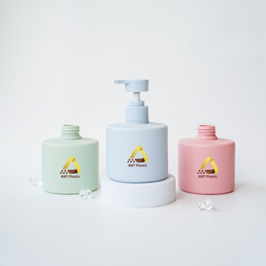 Fabricante de Vietnam, botella de PE recargable de 300ml para baño infantil y cuidado del cabello - Product Image 4