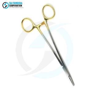 Système de verrouillage à cliquet pour porte-suture Lawrence en acier pour un fonctionnement mains libres pendant les procédures de fermeture de plaie en plusieurs étapes - Product Image 5