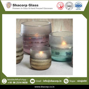 Bougeoir en verre avec finition à la main martelée et lustrée d'Inde - Product Image 2