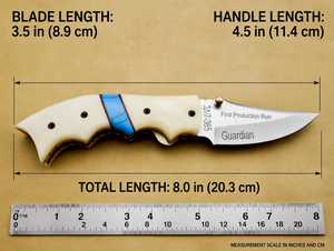 Cuchillo Plegable OEM con Mango de Material Compuesto Color Marfil, Separador de Resina Azul, Hoja de Acero, Varilla de Afilado y Funda de Cuero Genuino - Product Image 6