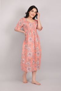 Robe de nuit longue pour femmes Coton doux respirant Séchage rapide Tissu lisse Vêtements de nuit sexy Nuisette pour le printemps et le confort de tous les jours - Product Image 5