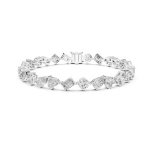 <b>Heart</b> Emerald Brilliant Cut Moissanite Tennis <b>Bracelet</b> 925 <b>Sterling</b> <b>Silver</b> Rhodium Plated GRA Certified Bridal Fine Jewelry - Product Image 5
