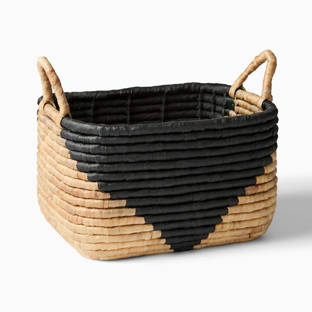 ขนาดกลาง: 16 "กว้าง x 10.5" สูง