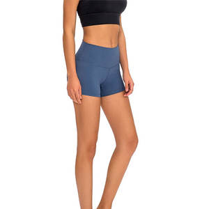 Pantalones cortos de mujer de alta calidad Slim Fit profesional Venta caliente producto transpirable últimos pantalones cortos de mujer con estilo - Product Image 4