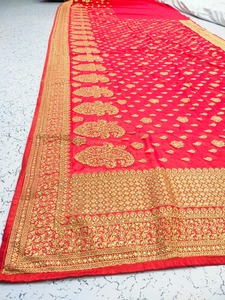 ชุดเดรสแต่งงานผ้าส่าหรีแบบดั้งเดิมสำหรับผู้หญิง,ชุดเดรสผ้าส่าหรีแบบดั้งเดิมชุด Shari ชุดแฮนด์ปักลายสำหรับเจ้าสาว Saree ผู้ผลิตและส่งออกอินเดีย - Product Image 4