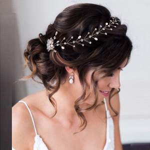 Diadema Bridella BHP35-G con Pedrería Dorada y Perlas, Elegante Tocado de Novia - Product Image 6