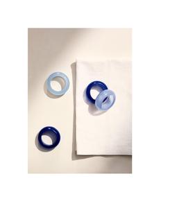 Servilleteros de resina transparente con copos dorados que ofrecen un aspecto atemporal y elegante para arreglos de banquetes de lujo - Product Image 4