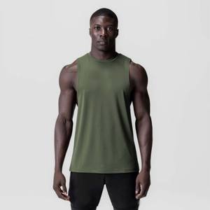 Débardeurs pour homme avec imprimés de sublimation audacieux et coupes modernes, idéaux pour les vêtements de plage décontractés ou les tenues de fitness. - Product Image 2