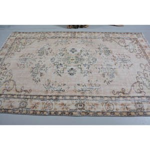 พรมสีเบจตุรกีโบราณ5.3 x 8.6ft ขนสัตว์แฮนด์เมดพร้อมดีไซน์เย็บปะติดปะต่อกันเป็นรูปสี่เหลี่ยมผืนผ้าสำหรับห้องนั่งเล่นสไตล์ทาบริซ - Product Image 3