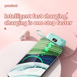 Banques d'alimentation portables STW 4500 mAh, design <span class=keywords><strong>mini</strong></span> capsule, charge rapide, 22,5 W, avec prise - Product Image 4