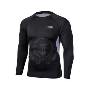 เสื้อคอมเพรสชั่นถักสำหรับผู้ชาย แฟชั่นขายดี ยืดหยุ่น ใส่เล่นกีฬา แห้งเร็ว ระบายอากาศได้ดี - Product Image 1