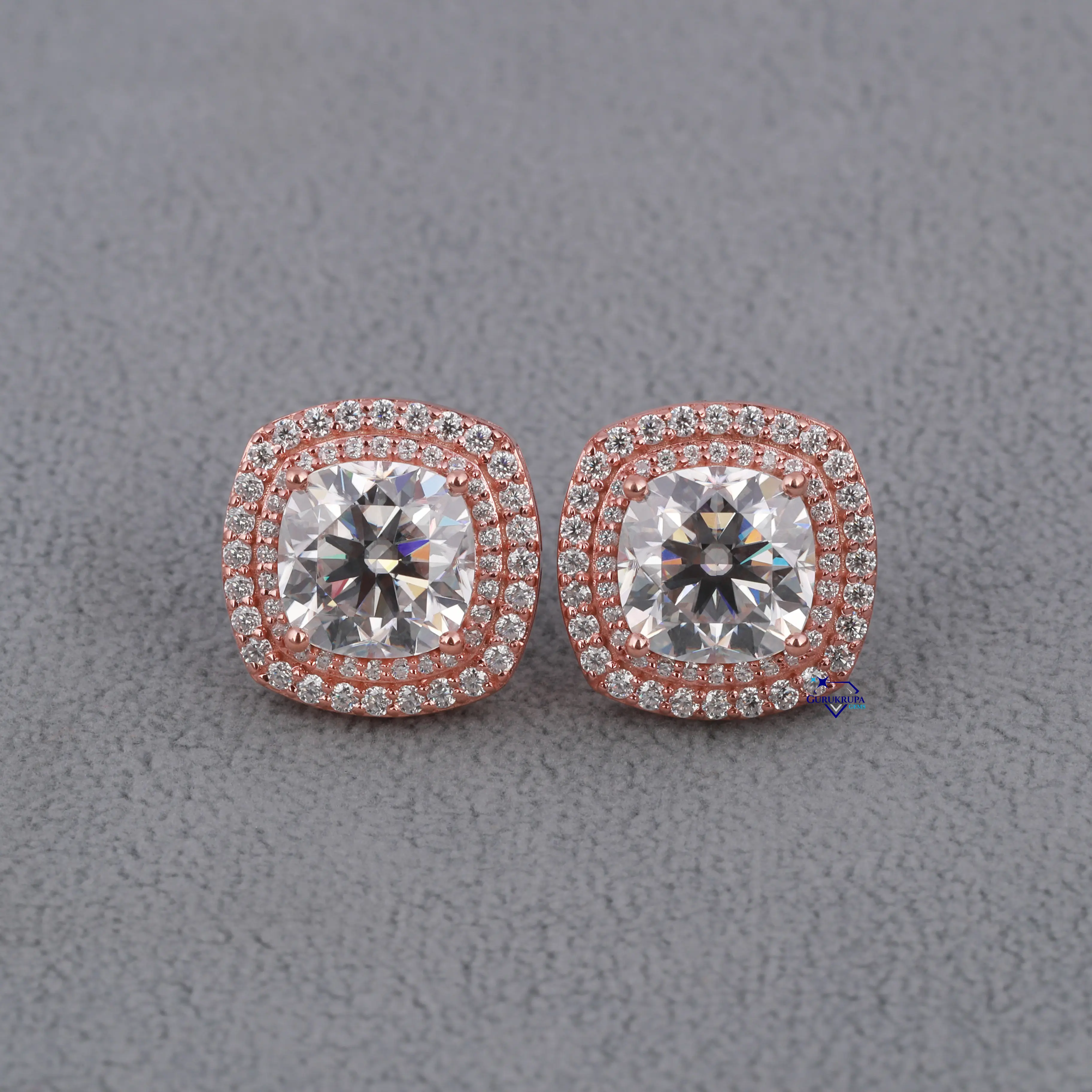 Di tendenza bellissimi orecchini con taglio a cuscino di ultima generazione realizzati in oro rosa 14kt con collezione all'ingrosso di diamanti moissanite