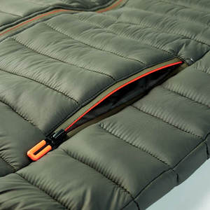 เสื้อกั๊กพัฟเฟอร์แบบเบาสำหรับผู้ชายและผู้หญิง ขนาดสั่งทำพิเศษ XS-5XL พร้อมตัวเลือกโลโก้ เสื้อแจ็คเก็ตกันลมแบบสั่งทำ - Product Image 4