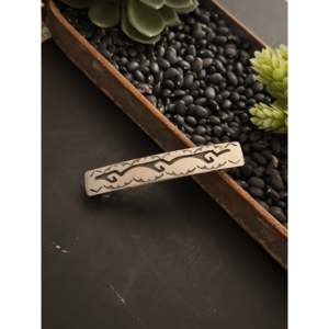 Pasador de Pelo Navajo Hecho a Mano en Plata de Ley, Elegante y Lujoso, Pinza de Pelo Navideña para Niñas, Lazo Bonito, Decoración de Pelo Metálica Hecha a Mano - Product Image 3