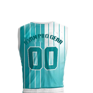 Sublimación Uniforme de baloncesto Durable y elegante Traje de baloncesto completo Jersey Top y pantalones cortos - Product Image 4