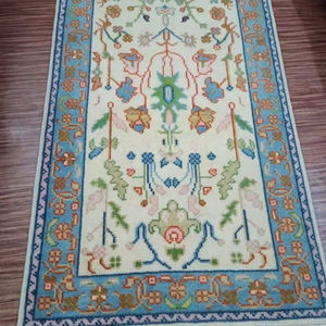 Tapis de prière vintage en ivoire 4x6 - Laine fine, motifs floraux, noué à la main - Product Image 5