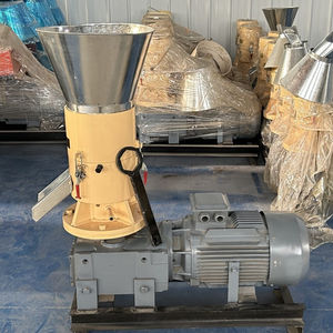 Granulés de bois de biomasse de pin et de chêne de qualité supérieure, briquettes de combustible en forme de bâtonnets de 6 mm et 8 mm, faible teneur en humidité, emballage personnalisé, approvisionnement, exportation, usage commercial - Product Image 3