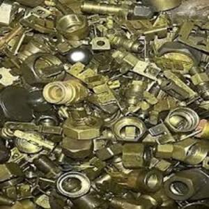 Lingots de laiton rouge de qualité supérieure, accessoires en ébène, qualité HMS pour le recyclage - Product Image 2