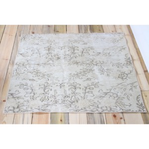Petit tapis turc vintage 3,3x3,8 pieds, tapis en laine gris brun à motifs floraux - Product Image 3