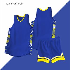 Uniformes de Baloncesto Personalizados para Hombre con Logotipos, Conjuntos de Uniformes de Baloncesto de Poliéster, Camiseta y Pantalones Cortos de Entrenamiento de Baloncesto Juvenil - Product Image 4