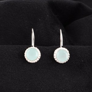 Pendientes de Plata de Ley con Calcedonia Aqua, Hechos a Mano, Joyería Elegante con Piedra de Nacimiento de Mayo para Mujer, Chapados en Oro, Certificados por IGI - Product Image 6