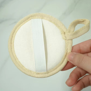 Natural Loofah <b>Facial</b> <b>Scrubber</b> Exfoliating Shower Pads for Men and Women Ready to Ship - Product Image 3