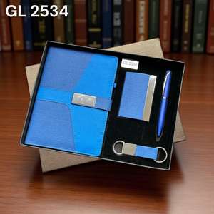 Set de Regalo Premium de Diseño Artesanal para Promociones: Cuaderno Personalizado, Llavero, Bolígrafo y Tarjetero, Ideal para Oficina, Negocios y Navidad - Product Image 5