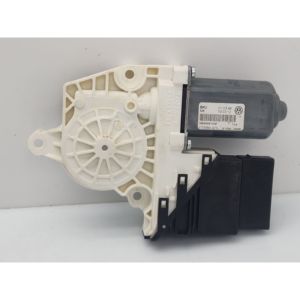 MOTORE ELETTRICO PER FINESTRINO POSTERIORE SINISTRO VOLKSWAGEN Tiguan 2a Serie 5N0959703F (11>15) - Product Image 1