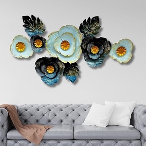 Panneau d'art mural multicolore en métal demi-lune fabriqué à la main en fer et en métal Superbe suspension décorative pour l'extérieur de la maison pour l'intérieur - Product Image 3