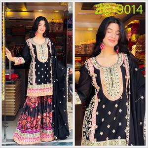 Impresionante traje recto con estampado de Greenbandhej con tops largos Pure Crepe Palazzo Gorgeous Beadwork Dupatta Todos emparejados - Product Image 2