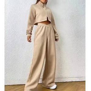 Ensemble de survêtement 2 pièces pour femme, coupe ample, style windbreaker, avec broderie personnalisée, comprenant un crop top et un pantalon ample, effet délavé soleil et délavé à l'acide, très vendu - Product Image 1