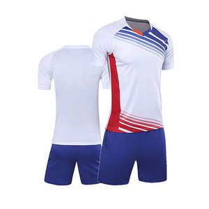 Uniforme de football sur mesure Uniformes de football sublimés de haute qualité à porter en équipe Vente en ligne - Product Image 4