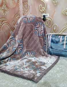 DIWALI CADEAUX VENTE EN GROS 100% POLYESTER COUVERTURES À USAGE DOMESTIQUE EN POLYESTER PAR HARSHIT INTERNATIONAL - Product Image 2