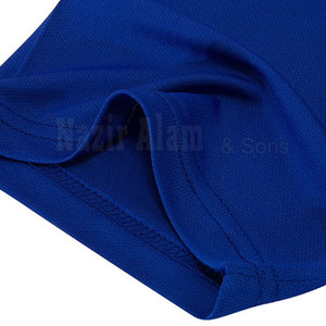 Tenue de football sportive, tissu léger, design confortable, parfaite pour le jeu en extérieur et les entraînements quotidiens - Product Image 4