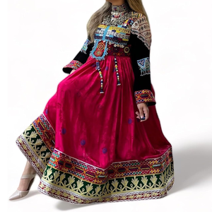 Afghan/Pakistan Kuchi fête traditionnelle robe multicolore tribal ethnique Vintage Kuchi robe - Product Image 2