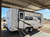 Meilleures ventes de caravanes, camping-cars, remorques de voyage et motorhomes disponibles pour l'exportation mondiale à prix avantageux. Achetez des caravanes et des camping-cars.