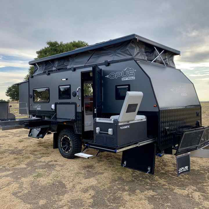 New Design Teardrop One Stop Caravan Manufacturer Trailer Travel Camping Caravan Light Folding Off Road Pop up Rv Camper