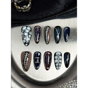 Uñas Postizas Midnight Armor, Duraderas y Elegantes - Product Image 1