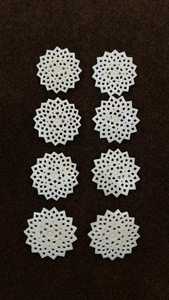 Broches en os sculptées à la main sur mesure Pièces de déclaration artisanales uniques. Idéal pour amateur de mode artisanale - Product Image 3