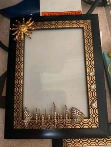 Cadre photo rectangulaire décoratif en laiton avec verre épais et métal doré élégant, parfait pour les présentoirs de table de mariage - Product Image 2