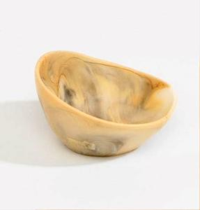 Best Seller Polished Handmade Resin Serving Bowl Platter-Dishwasher <b>Safe</b> Customizable Modern European Design for Home Party Use - Product Image 3