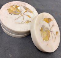 Nouvel arrivage de sous-verres en marbre lotus avec incrustation de nacre Sous-verres artisanaux pour boissons Fournisseur de décoration intérieure de luxe